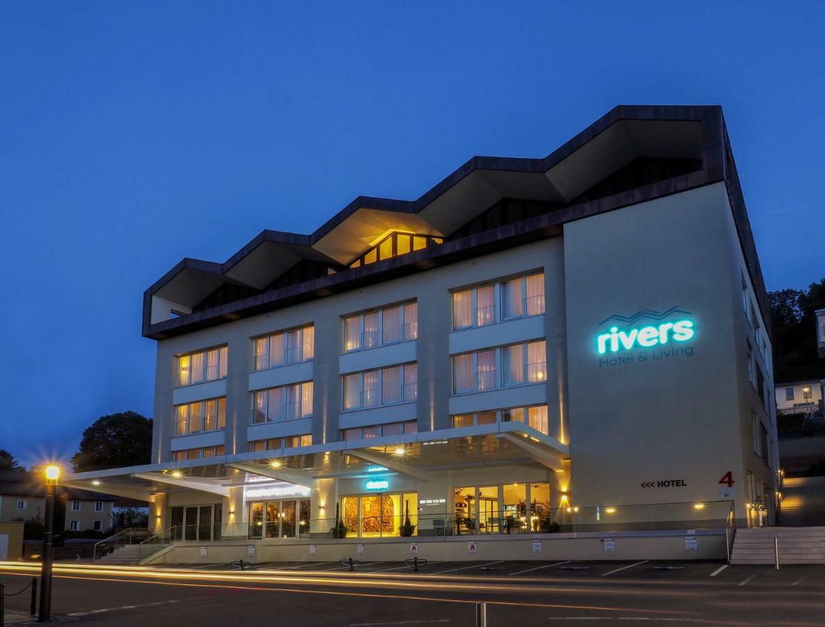 Rivers 3*